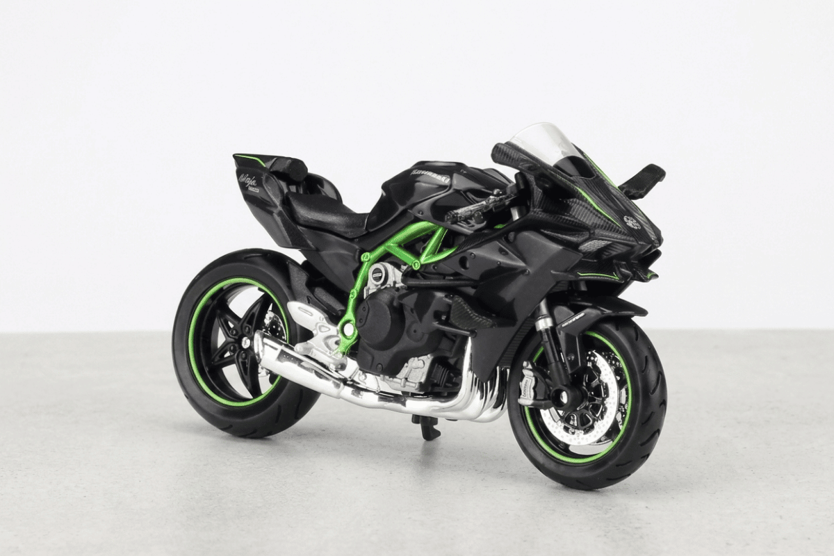 mo-hinh-mo-to-kawasaki-ninja-h2r-ty-le-112